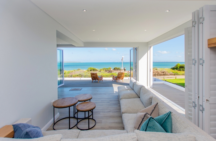 5 Bedroom Property for Sale in Calypso Beach Western Cape